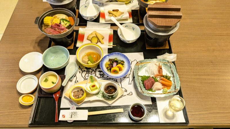 夕食全体