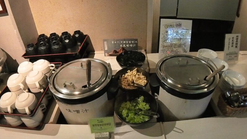 朝食ビュッフェ19