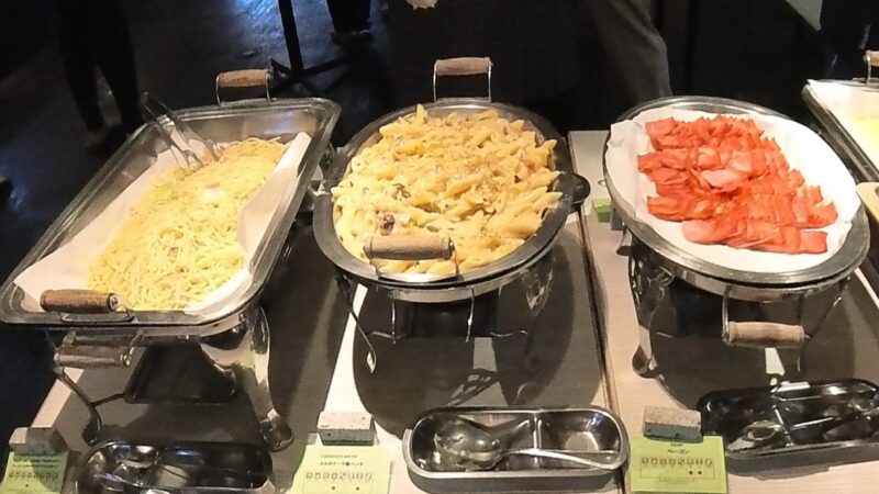 朝食ビュッフェ3